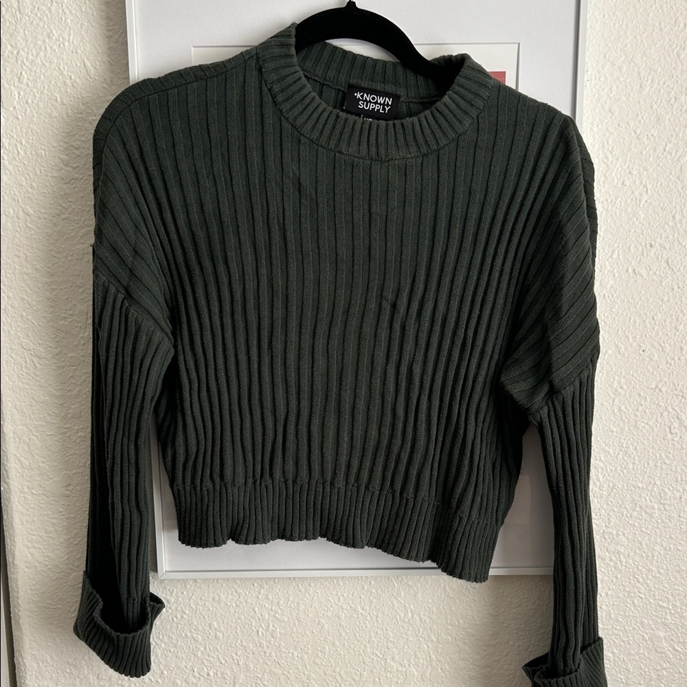 Women's Ribbed Crewneck Sweater in Dark Green